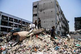 Displaced Palestinians Daily Life - Gaza