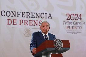 Andres Manuel Lopez Obrador Briefing