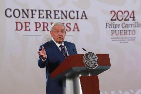 Andres Manuel Lopez Obrador Briefing