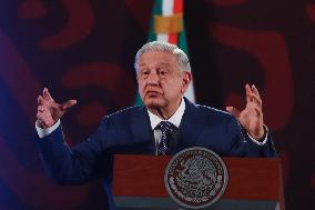 Andres Manuel Lopez Obrador Briefing