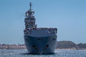 Amphibious Helicopter Carrier (PHA) Tonnerre Returns To Toulon