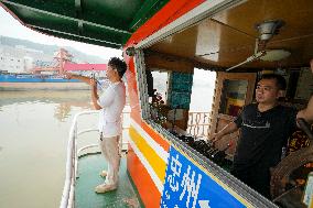 ChineseToday | Captain and his ferry of hopes in SW China