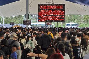 Changbai Mountain Tour in Yanbian