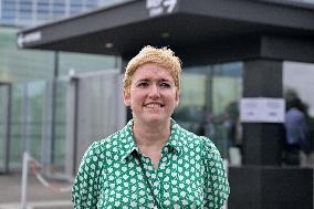 Lobbycontrol Nina Katzemich Protests At Parliament - Strasbourg