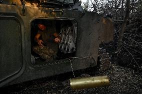 Ukrainian artillery unit near Chasiv Yar