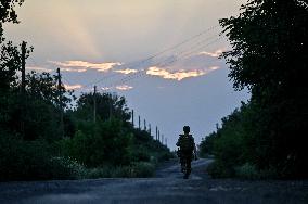 Ukrainian artillery unit near Chasiv Yar