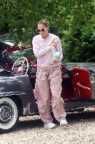 Jennifer Lopez Arrives At Gym - The Hamptons