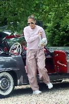 Jennifer Lopez Arrives At Gym - The Hamptons