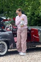 Jennifer Lopez Arrives At Gym - The Hamptons