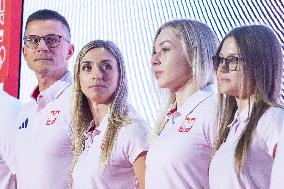 Polish Athletes Take Olympic Oath