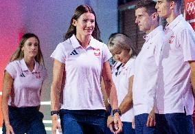 Polish Athletes Take Olympic Oath