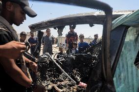 MIDEAST-GAZA-DEIR AL-BALAH-DESTROYED VEHICLE