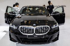 Inside The All-new BMW 4 In GAIKINDO Indonesia International Auto Show