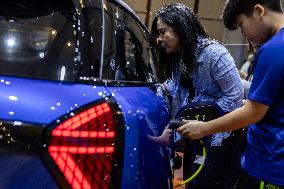 Inside The All-new BMW 4 In GAIKINDO Indonesia International Auto Show