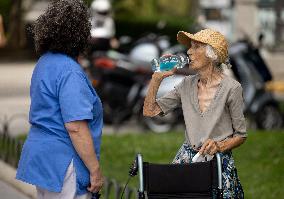 Summer's First Heatwave Looms - Madrid