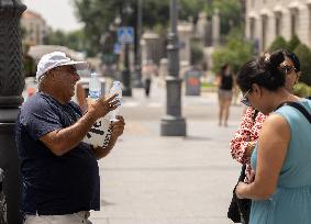 Summer's First Heatwave Looms - Madrid