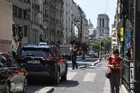 Paris 2024 - Parisians Cope With Security Perimeter