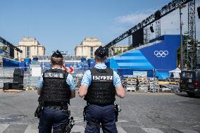 Paris 2024 - French Police Secure Perimeter Around Olympic Sites