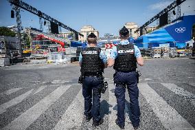 Paris 2024 - French Police Secure Perimeter Around Olympic Sites