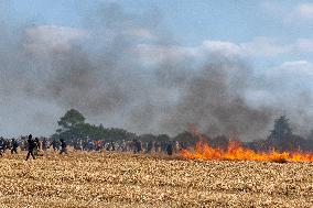 Rally against the construction of mega bassine - Migne Auxances