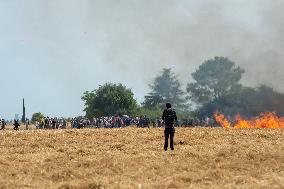 Rally against the construction of mega bassine - Migne Auxances