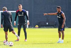 FC Barcelona Training Session