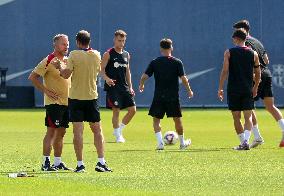 FC Barcelona Training Session