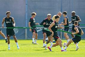 FC Barcelona Training Session