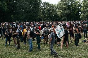 Large Mobilization Against The Mega-basins Near Poitiers And The Firing Of Tear Gas Started A Fire