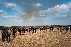 Large Mobilization Against The Mega-basins Near Poitiers And The Firing Of Tear Gas Started A Fire