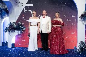 NO TABLOIDS - 75th Monaco Red Cross Gala - Monaco