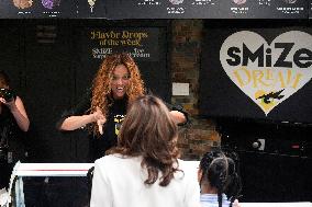 VP Harris Stops By Tyra Banks' Ice Cream Shop - Washington