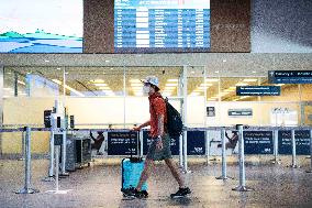 Airports Hit By Global IT Issue - Canada