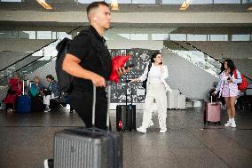 Airports Hit By Global IT Issue - Canada