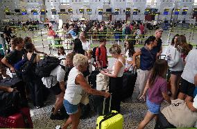 Airports Hit By Global IT Issue - Spain