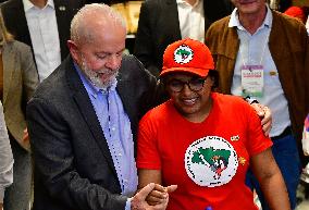 Lula Participates In A Meeting With Leaders And Social Movements, At Armazém Do Campo