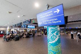 Airports Hit By Global IT Issue - Canada