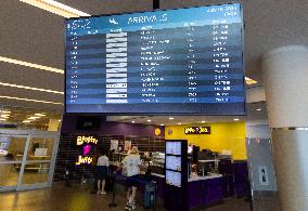 Airports Hit By Global IT Issue - Canada