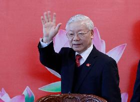 Vietnam's Long-Serving Leader Dies At 80