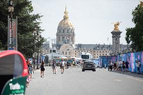 Paris 2024 - Grey Zone Security Perimeter Ahead Of Paris Olympic Games - Paris