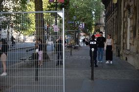 Paris 2024 - Parisians And Tourists Cope With Security Perimeter