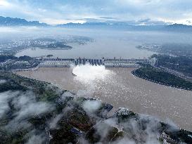 Three Gorges Hub Discharge Floodwater