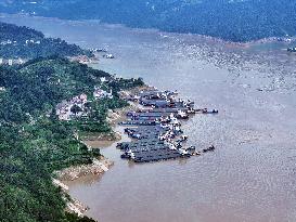 Three Gorges Hub Discharge Floodwater