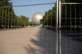 Paris 2024 - Parisians And Tourists Cope With Security Perimeter