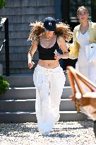 Jennifer Lopez At The Gym - Hamptons