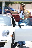 Maria Menounos Shopping - LA