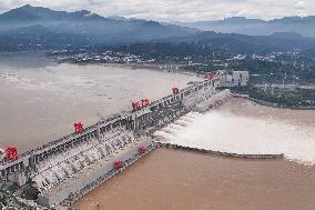 CHINA-HUBEI-THREE GORGES-DISCHARGE (CN)