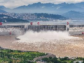 CHINA-HUBEI-THREE GORGES-DISCHARGE (CN)