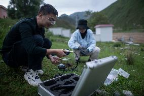 (FOCUS)CHINA-QINGHAI-YUSHU-SCIENTIFIC EXPEDITION-YANGTZE HEADWATERS (CN)