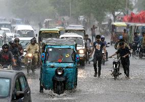 PAKISTAN-KARACHI-HEAVY RAIN